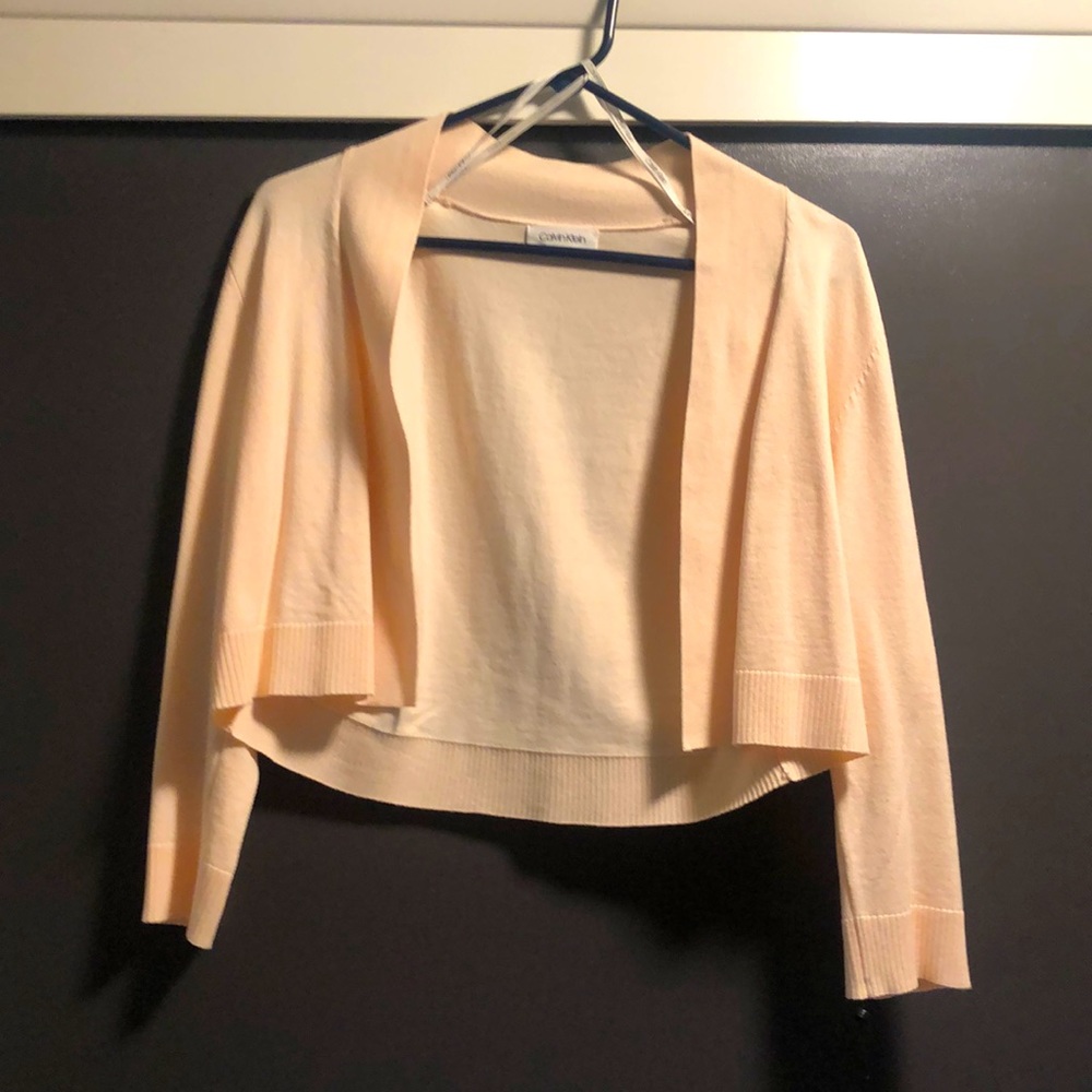 Calvin Klein Shrug